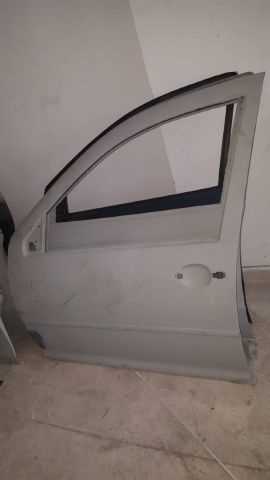 Volkswagen Golf4 Çıkma Yedek Sol Ön Kapı